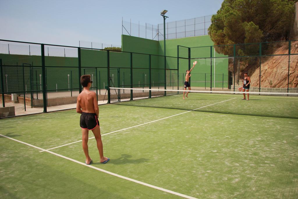Camping Roca Grossa Calella Exteriör bild